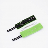 Черно-зеленые кожаные наручники с зеленой строчкой - Crazy Handmade - купить с доставкой в Твери