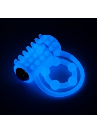 Голубое, светящееся в темноте виброкольцо Lumino Play Vibrating Penis Ring - Lovetoy - в Твери купить с доставкой