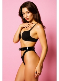 Эффектный черный пояс из лаковой эко-кожи - БДСМ Арсенал - купить с доставкой в Твери