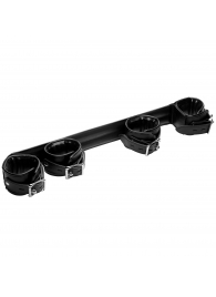 Черная распорка с манжетами для рук и ног Deluxe Rigid Spreader Bar - XR Brands - купить с доставкой в Твери