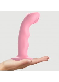 Розовая насадка-стимулятор Strap-On-Me Tapping Dildo Wave - Strap-on-me - купить с доставкой в Твери