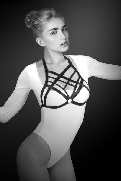 Черная упряжь на грудь Clara - Bijoux Pour Toi - купить с доставкой в Твери