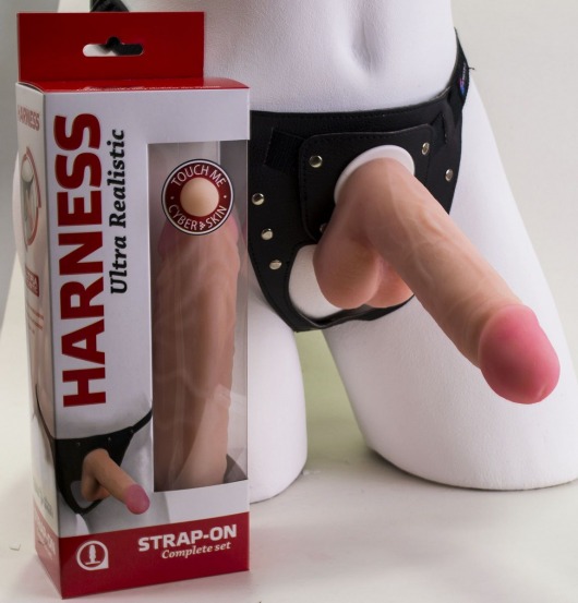 Страпон в подарочной упаковке: трусики с плугом и фаллоимитатор-насадка - 16 см. - LOVETOY (А-Полимер) - купить с доставкой в Твери