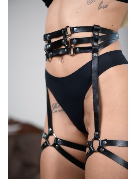 Кожаные гартеры на поясе Esteria - БДСМ Арсенал - купить с доставкой в Твери