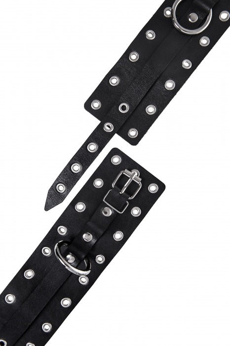 Черные кожаные однослойные оковы с люверсами - Pecado - купить с доставкой в Твери
