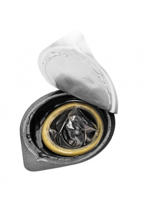 Увлажненные презервативы с ароматом банана Elasun Go Bananas - 10 шт. - Elasun - купить с доставкой в Твери